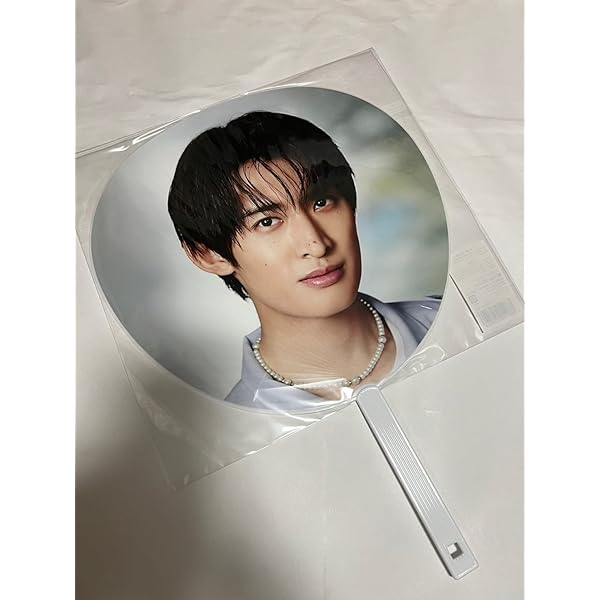 Amazon.co.jp: 向井康二 SnowMan 1st Anniversary ステッカー缶バッジ